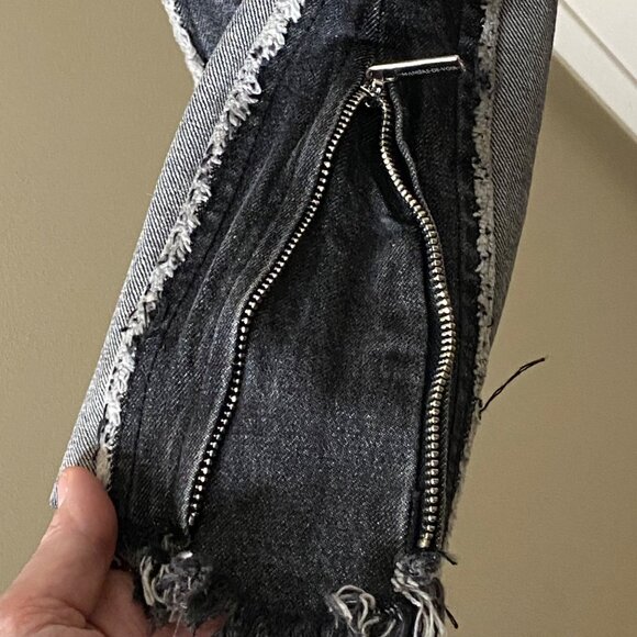Manière De Voir Women’s 16 Grey Black Panel Jeans Raw Edge Zipper Split Hem Edgy - Picture 4 of 14
